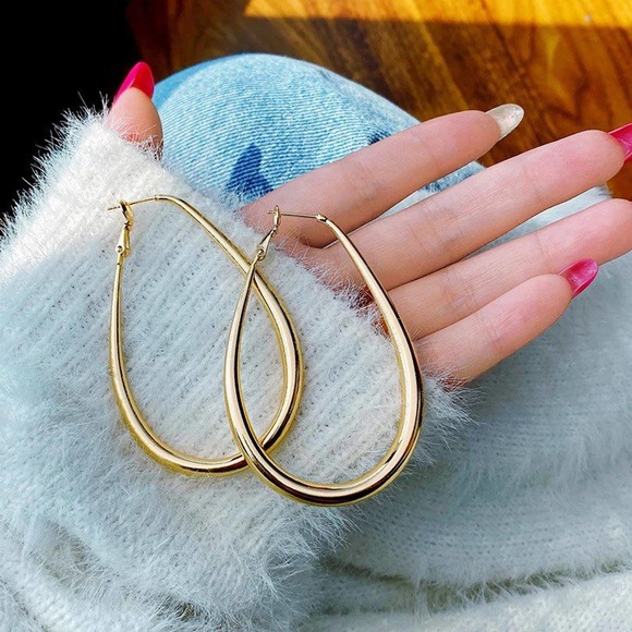 TEARDROP HOOP Earrings Plated 18k Gold - Picture 8 of 9